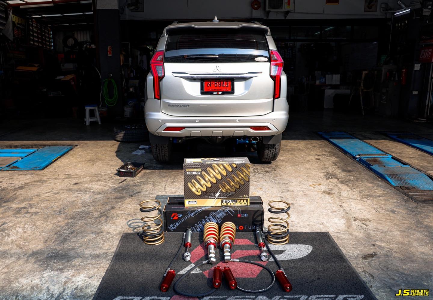 #รถเดิมก็โหลดได้ #ปาเจโร่โหลด #profender >> โช็ค Profender subtank ปรับ ...
