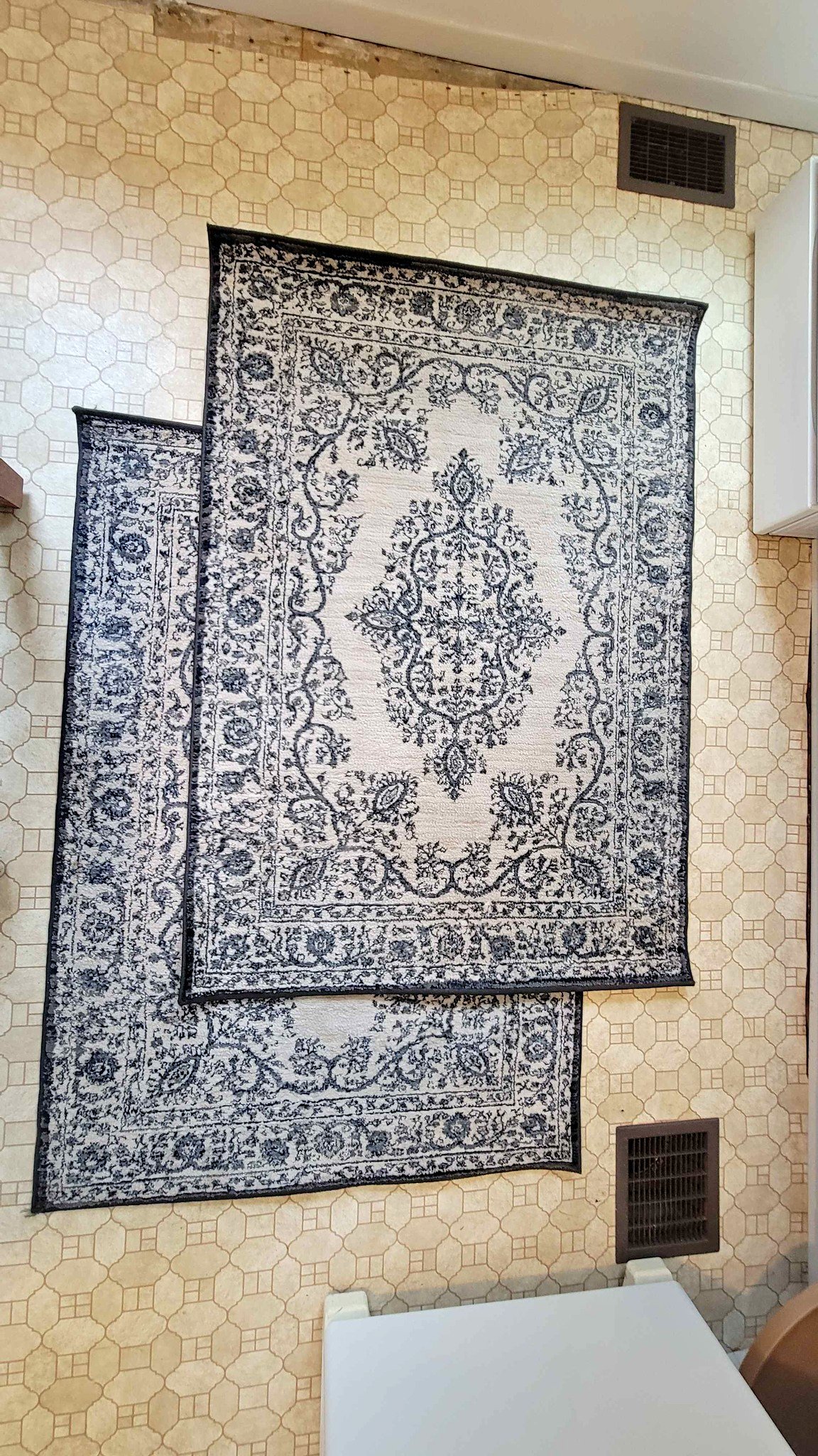 Area Rugs - Area Rugs - Ithaca, New York | Facebook Marketplace | Facebook