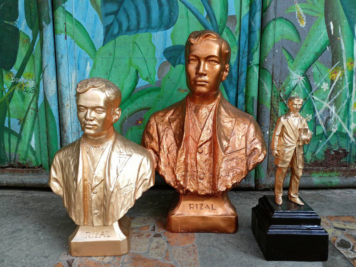 Ang Buhay at Hugis sa Paete Woodcrafts and Paper Mache - Dr. Jose Rizal ...