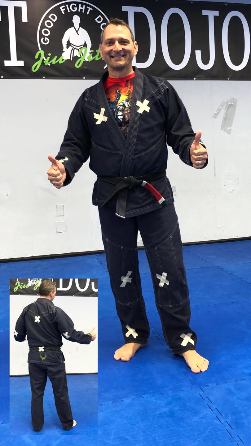 Good Fight Dojo - Grip Fighting An important part to learn...