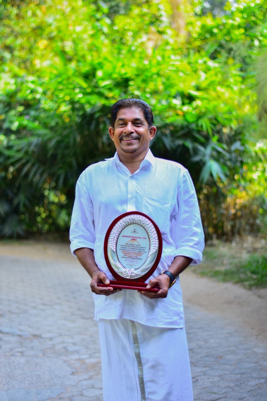 The Poonoor post added a new photo. - The Poonoor post