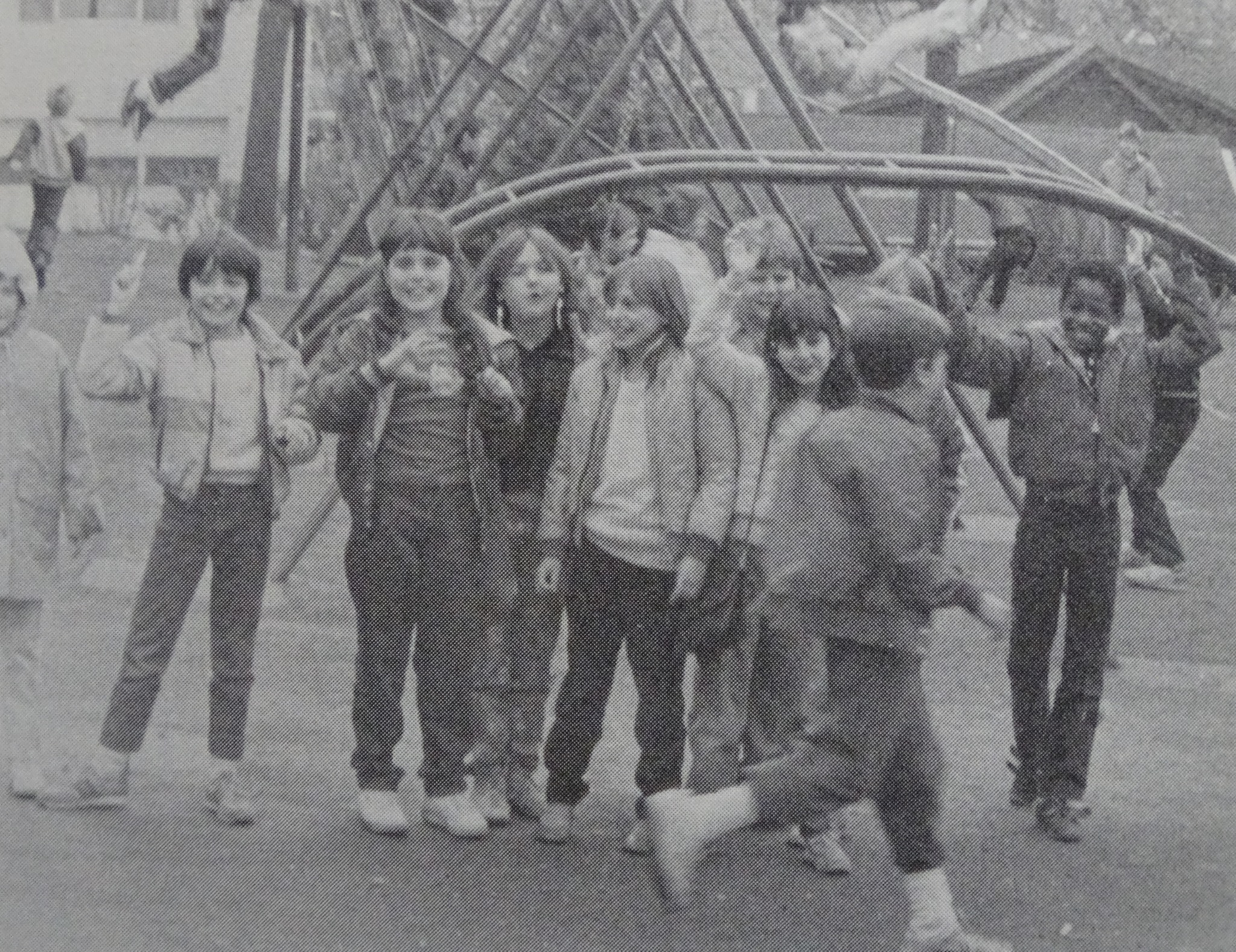 Old McDonald's playground photos Homestead Rd Lawrence Expressway