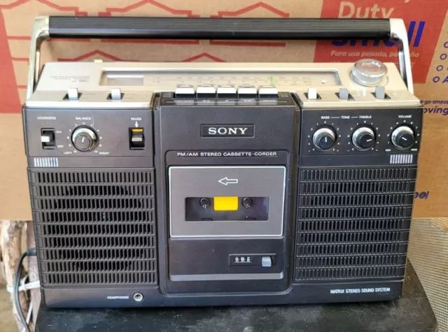 Sony CF-2400 FM/AM Stereo Cassette-Corder.