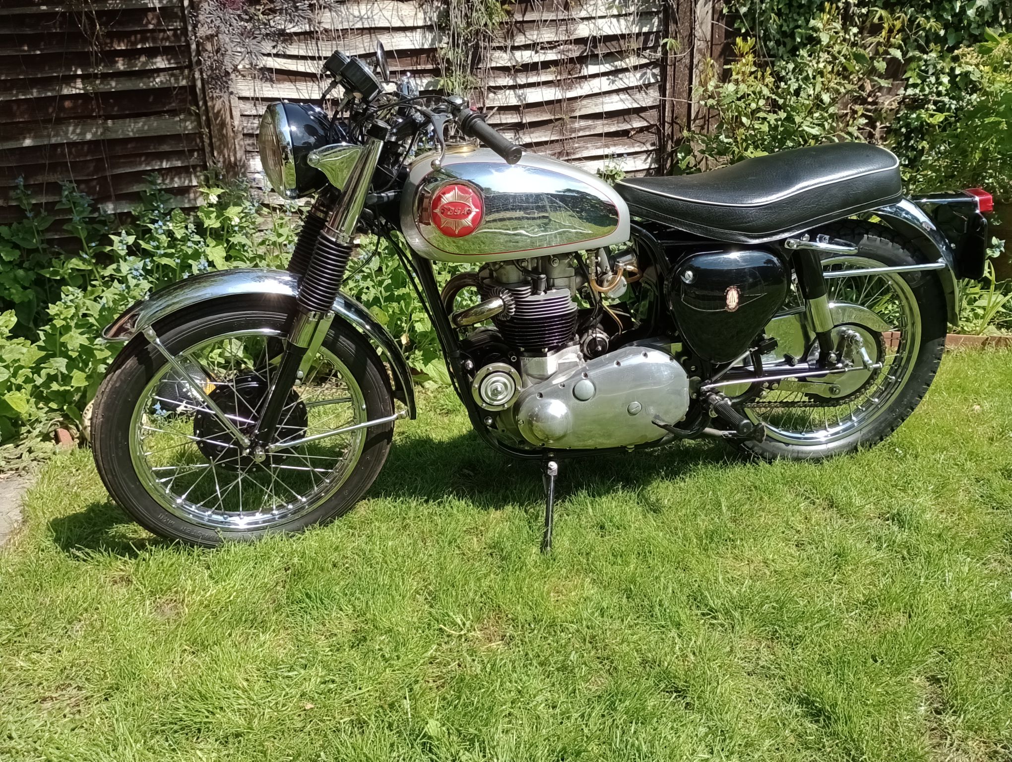 OLD - 1963 BSA ROCKET GOLDSTAR 💙🇬🇧💙 The 1963 BSA Rocket Gold Star (RGS ...