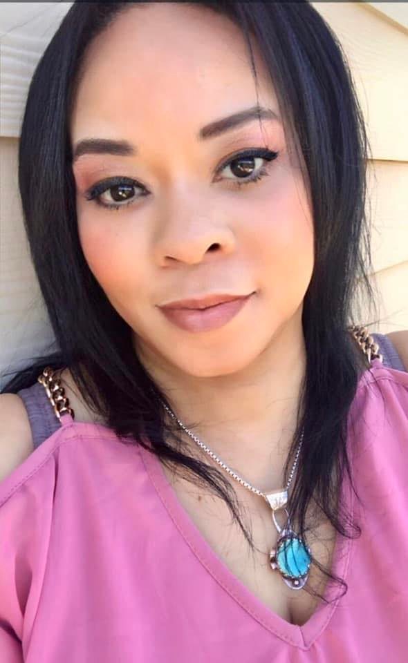 Author April Thomas