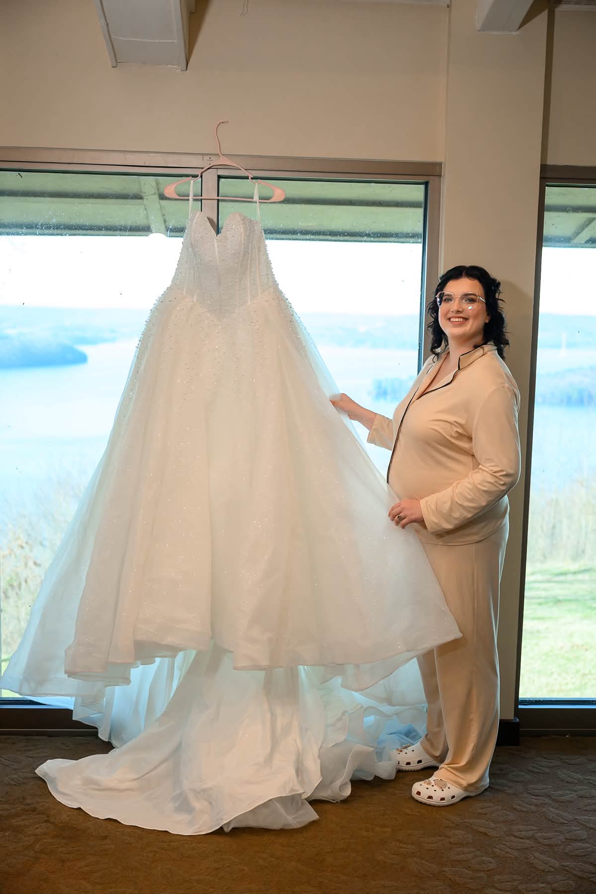 where to buy used bridesmaid dresses What wedding consignment shops in Central Alabama accept wedding dresses? Lace wedding Size:XS Petite Every Zurik dress is pair:jessica-faux-leather-crocodile-clutch-black
