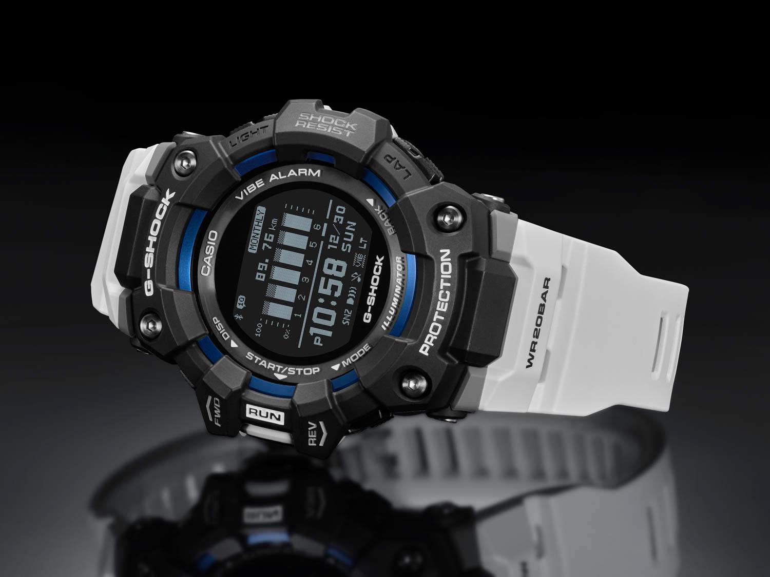 A new G-SQUAD GBD-100 that delivers step count, calorie, and 