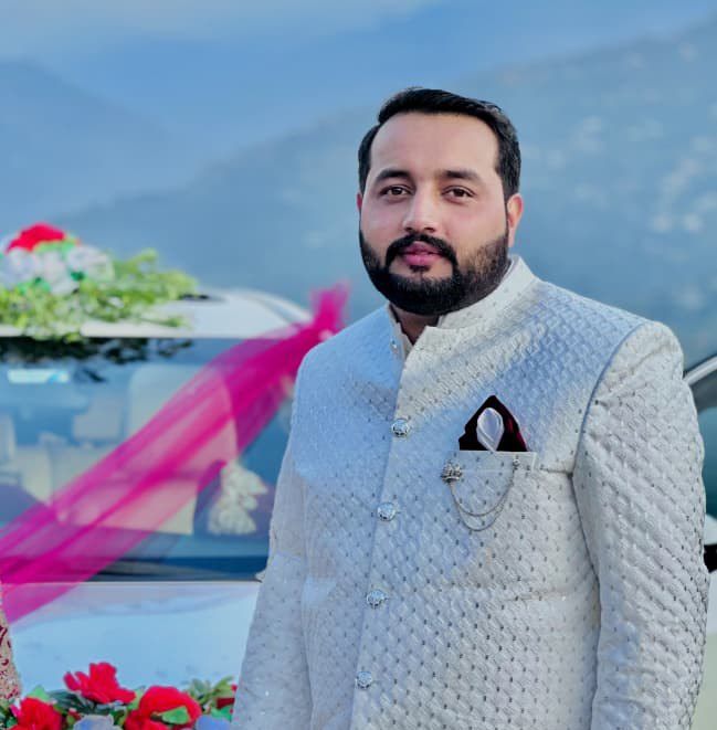 Available for rent🚗 | Hassan ArShad AbbaSi | Facebook