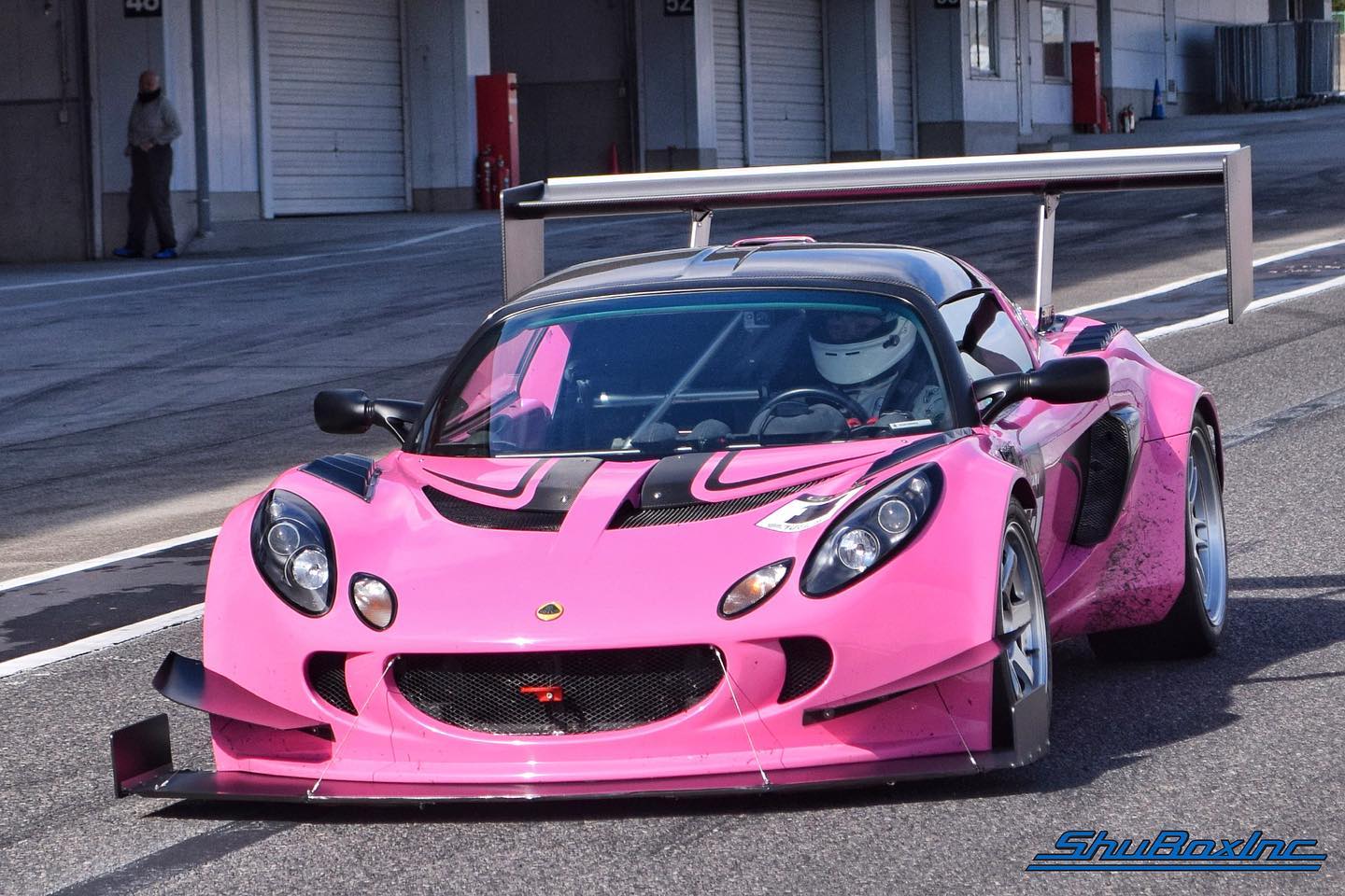 ShuBoxInc - The TiRacing momo Exige. The widebodied Lotus that