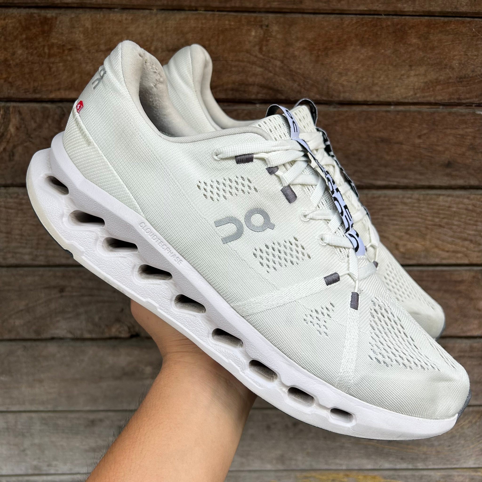 Disponibles ? Zuecos 11US On Cloud 12US Golden 6.5US Mules 6US