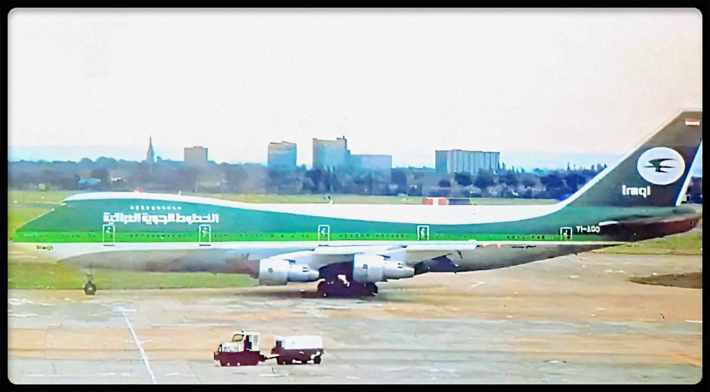 These two Iraqi 747s have been baking in the Tunisian desert for