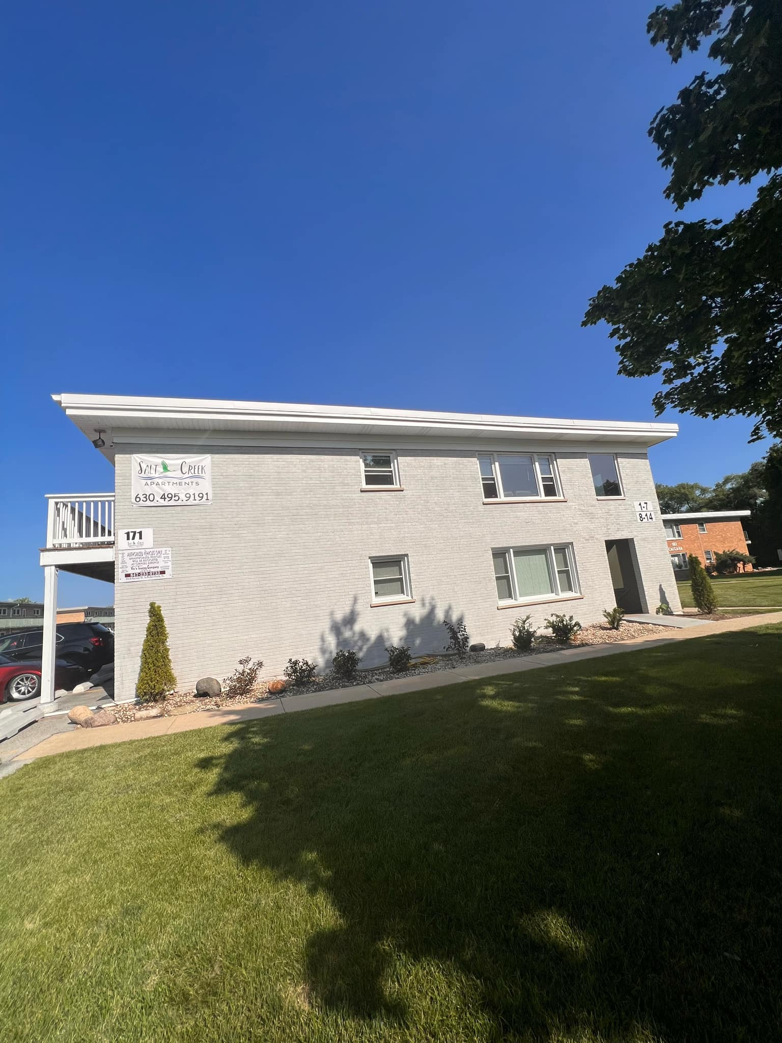 Salt Creek Apartments Addison