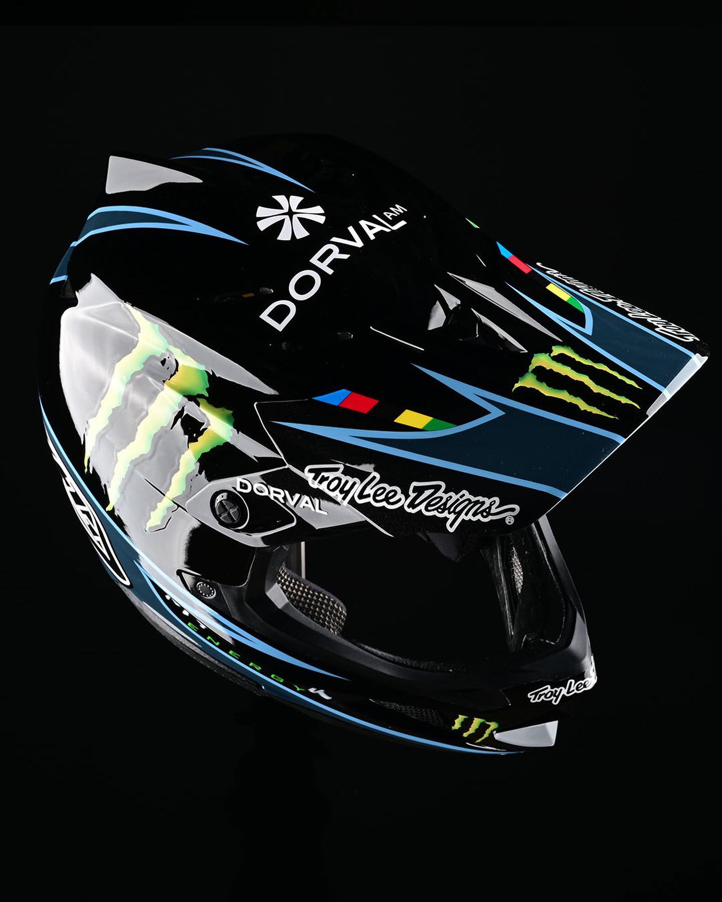 Style is the signature of greatness. Introducing the limited