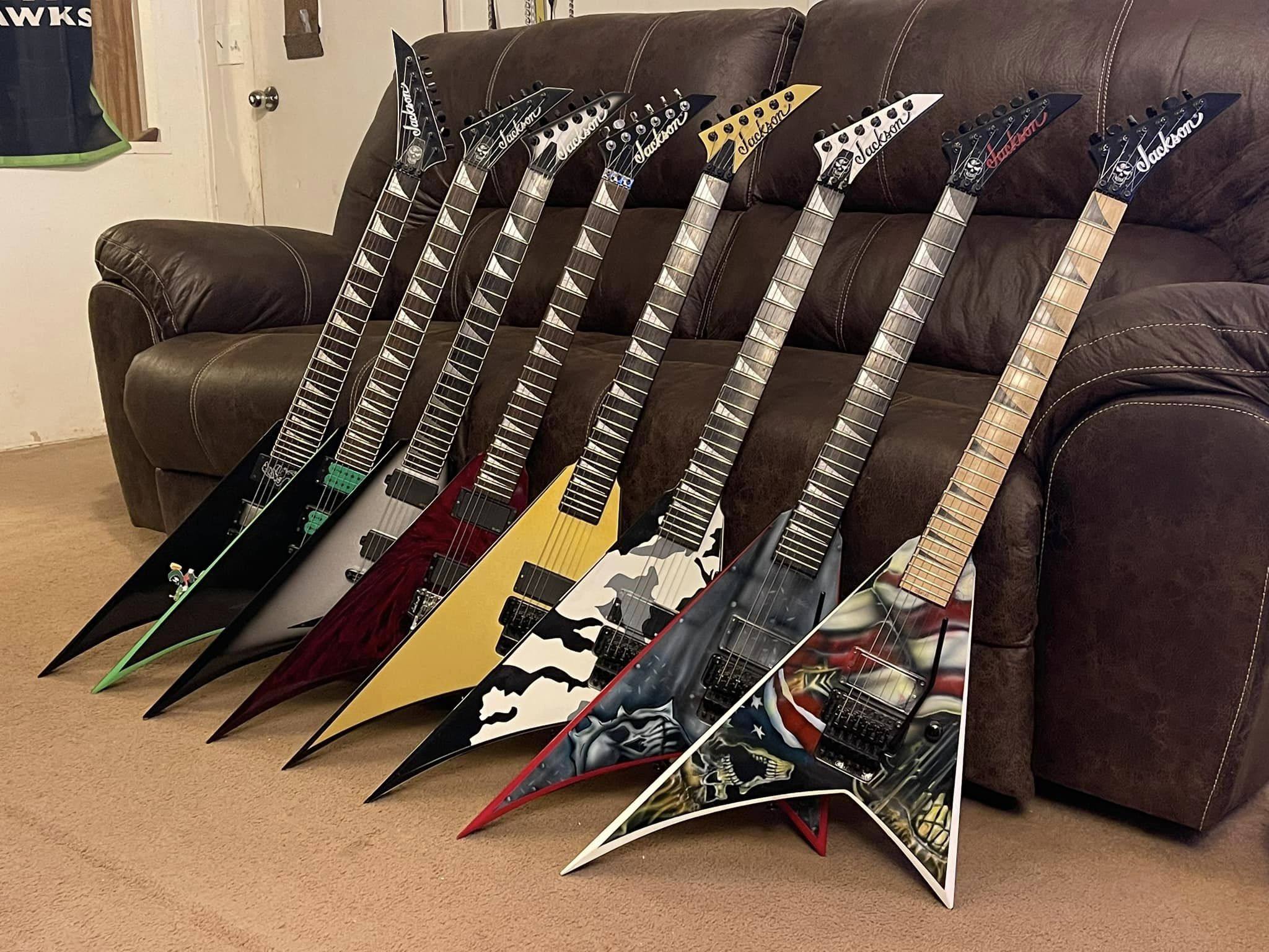 リックディアス、バウンドドック、他7点セット Jackson Dinky Rhoads This guitar was built in 1990 for Dan Spitz