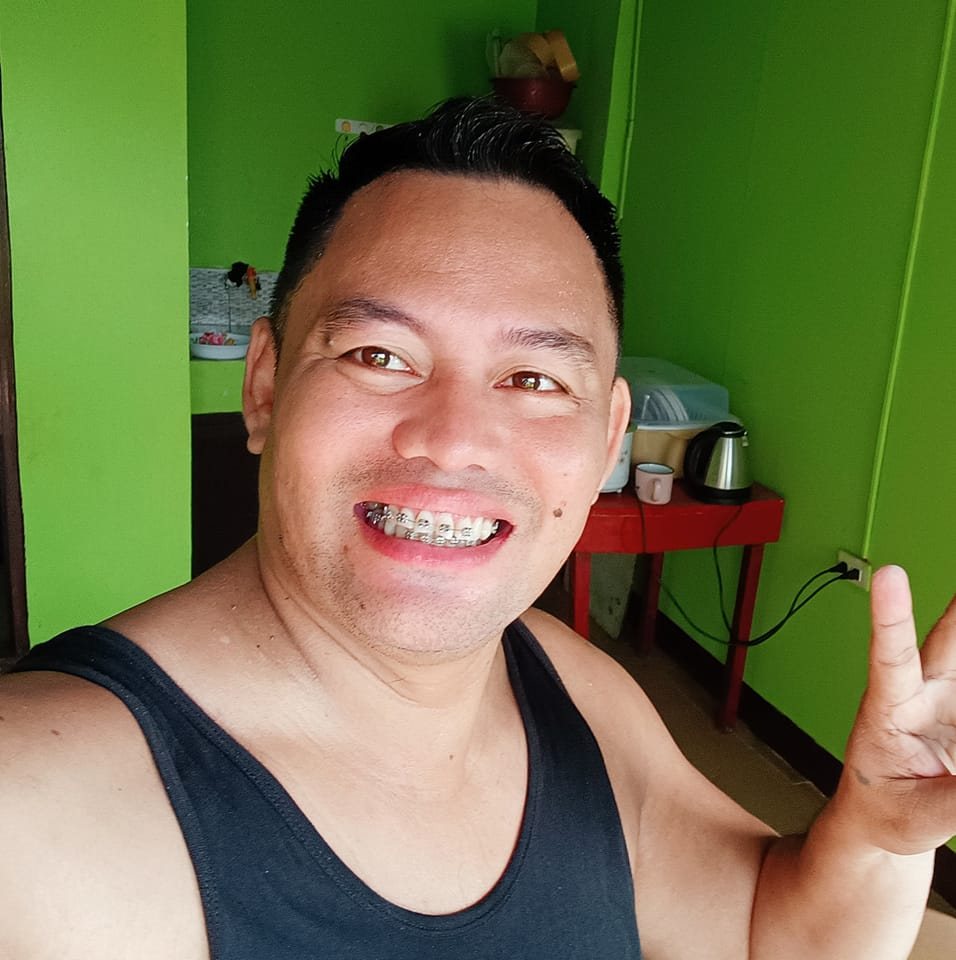 Rezzy John Alas Dumangcas