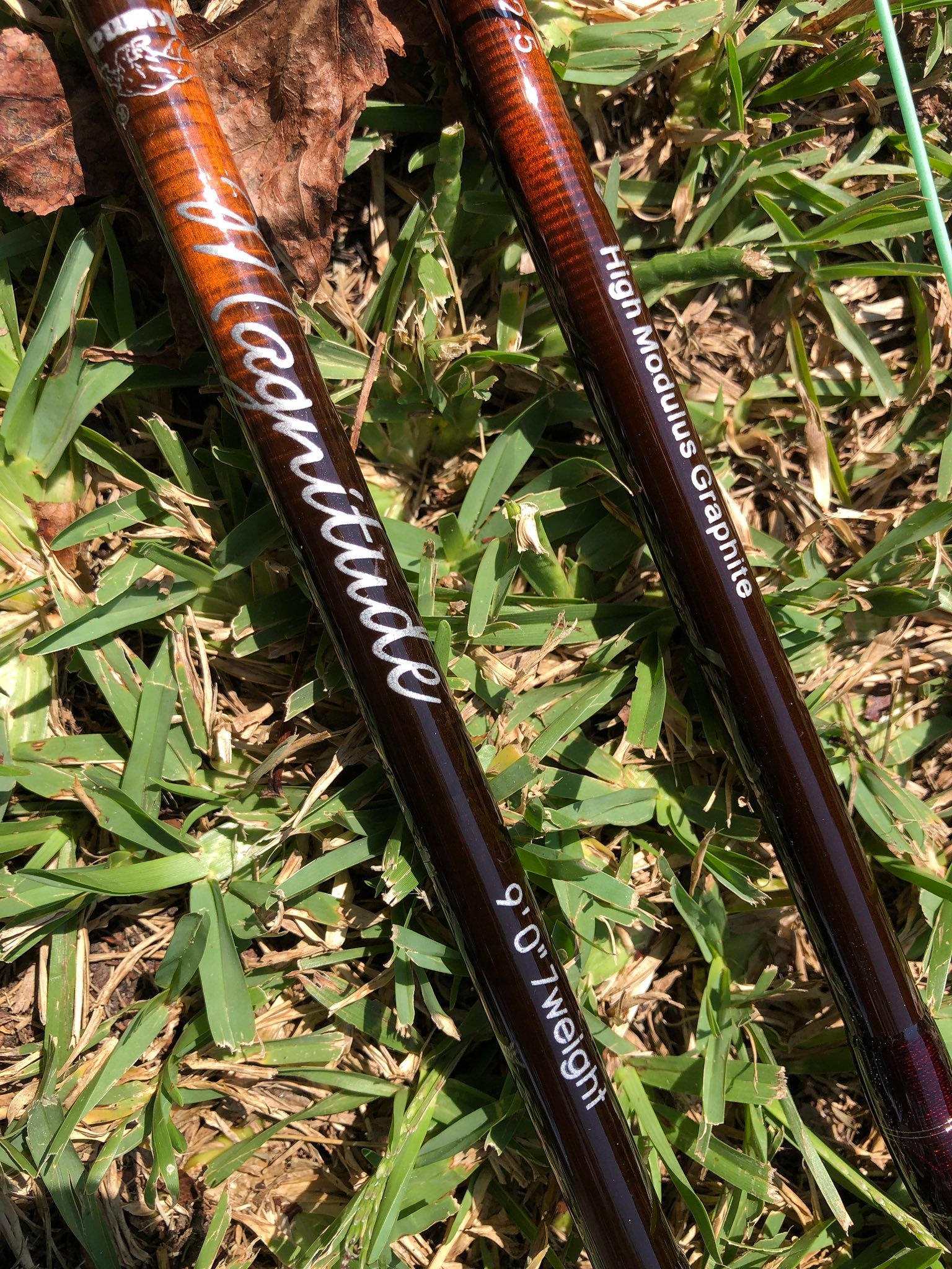 okuma 9 foot rod Hawaiian Custom Spinning Rods HWA-S-902MB ton low resin carbon blanks Sea Guide deep press guide frames for added durability Heavy Duty double foot guide frames for added strength Zirconium inserts offer compatibility for both braid and mono Re Okuma SST Carbon Grip A
