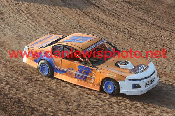 Risky Racing LLC #33z | Hey hey hey! It’s race day | Facebook