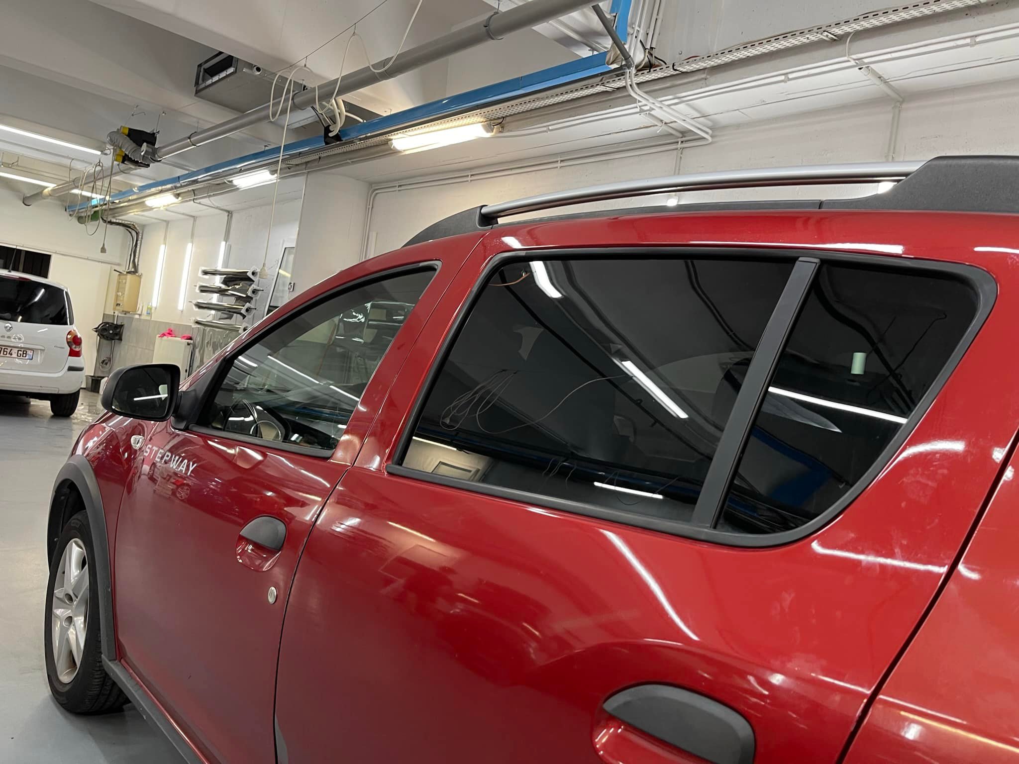 Film Solaire Teinté Pour Vitres Avant De VW Passat B8 Break (5 Portes, 2014-...) - Teinte 50% Noir Fumé Léger - Protection UV 99%, Anti-éblouissement