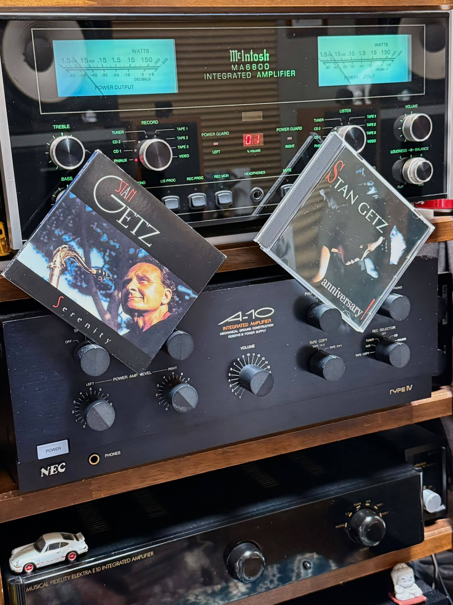 40年程前、ソニーのカセットデンスケTC-2500とワンポイントマイクECM