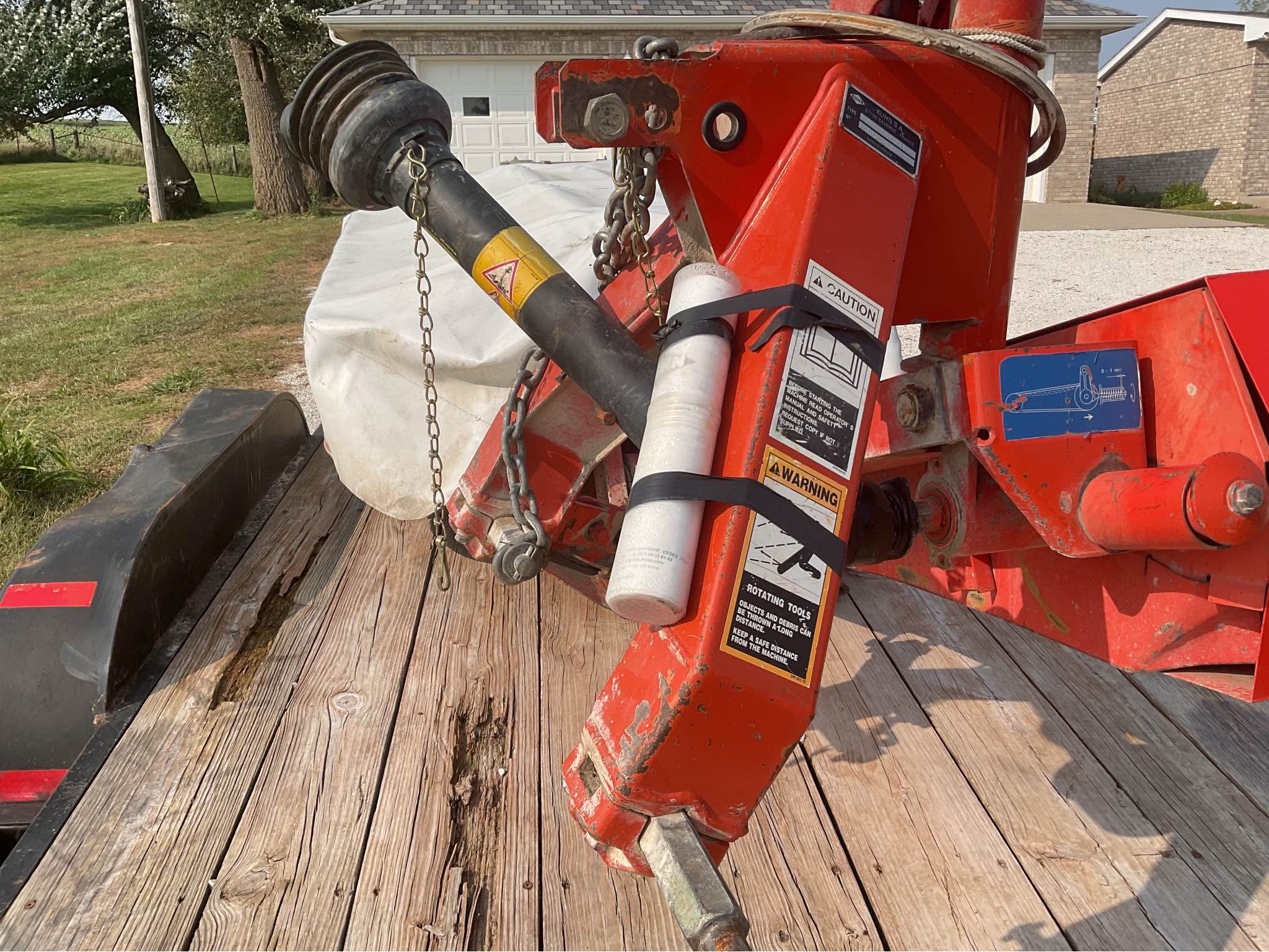 Kuhn Disc Mower - Lawn Mowers - Neola, Iowa | Facebook Marketplace ...