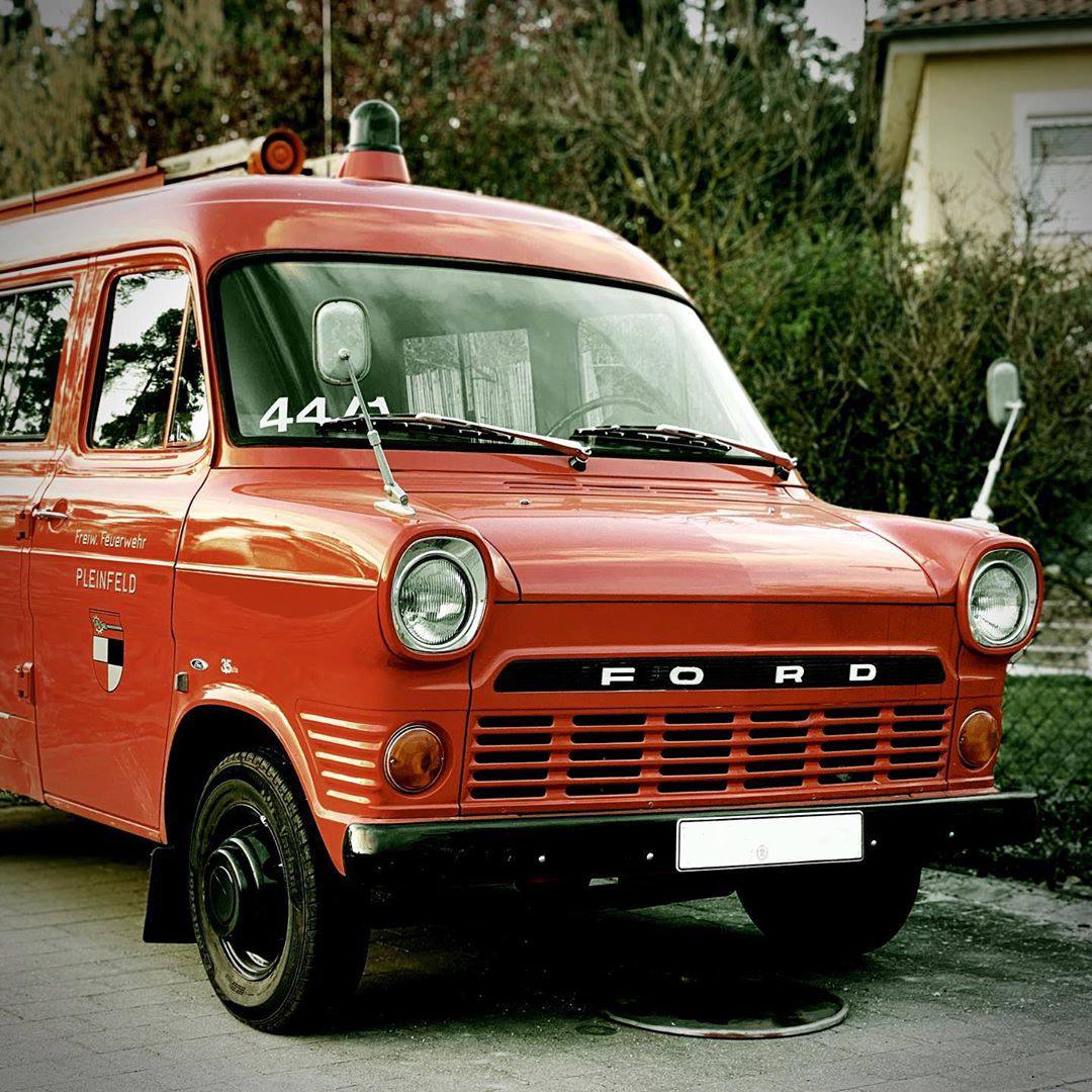 Transit Center - [Ford Transit MK1: Fire Truck] They were...