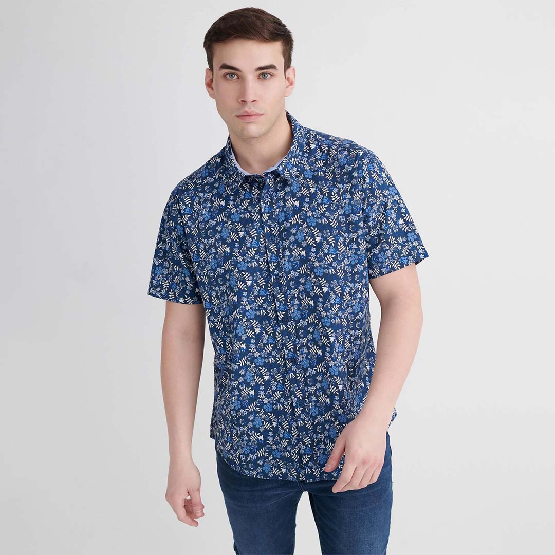 Las camisas de estampados son toda... - Inside-Shops Ecuador | Facebook