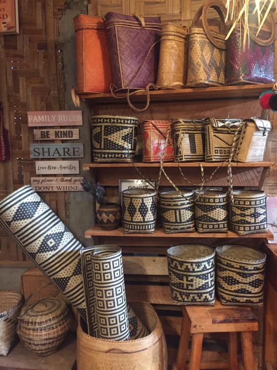 Sëgëlayën Tëduray-Lambangian Handicrafts