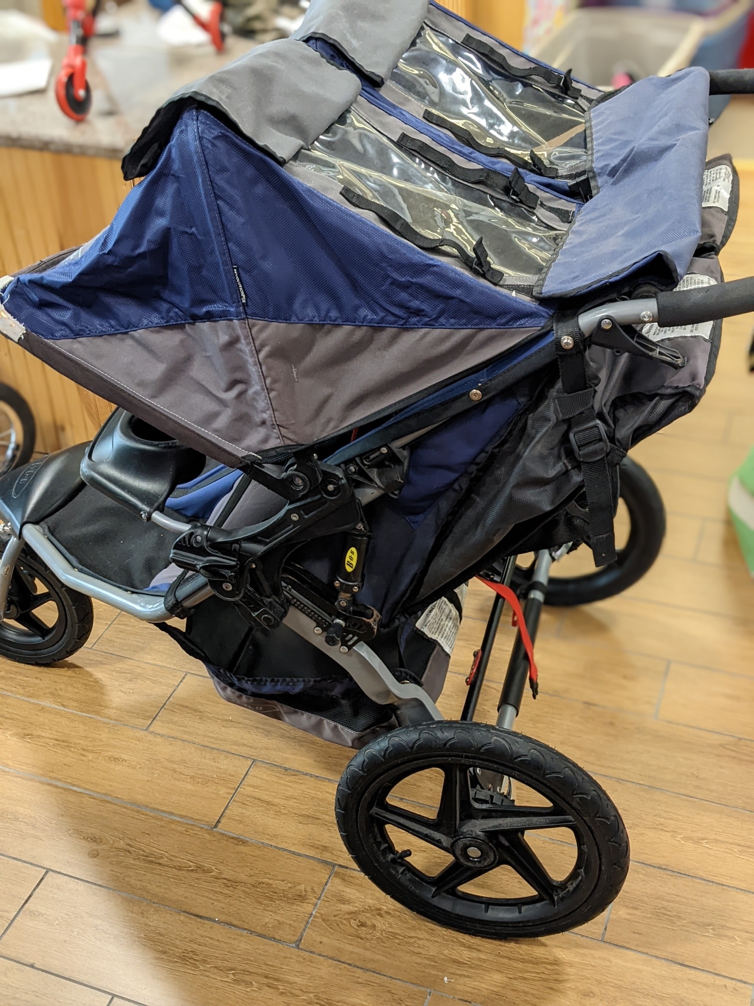 uppababy vista travel bag with travelsafe for & Cruz Other:Washington Huskies EARidescent Collection the bag features multiple Full Face Motorcycle Helmet
