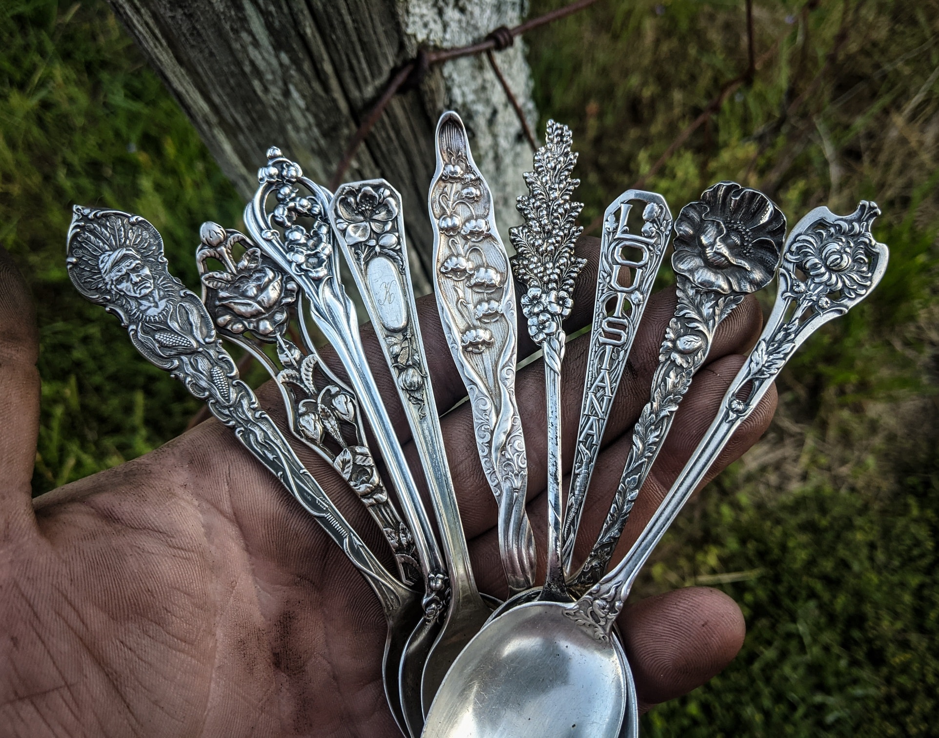 Vintage spoon rings with special patterns