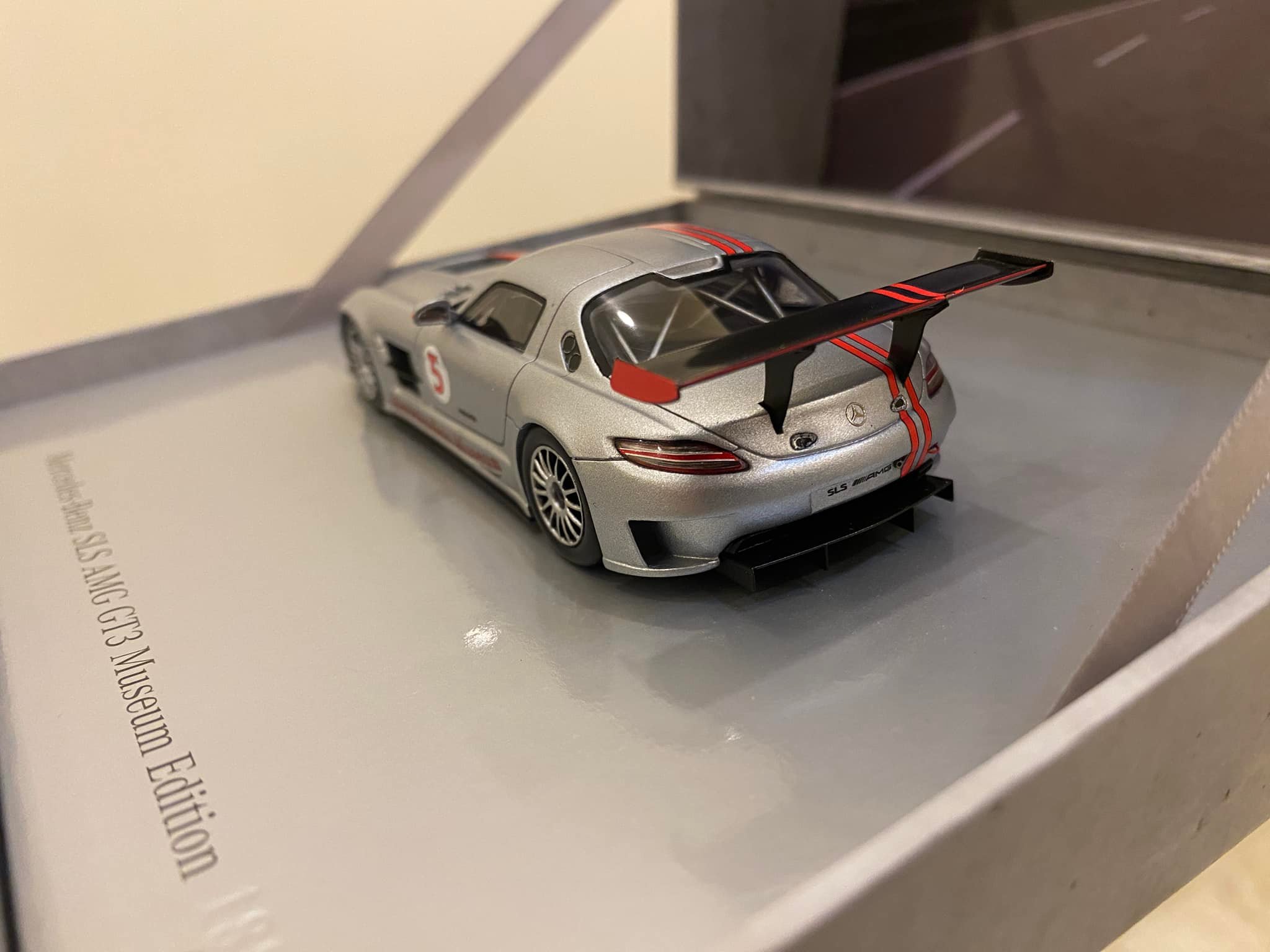 👀 Wawaweewa, look at that! Get your own 1:18 or 1:43 scale model