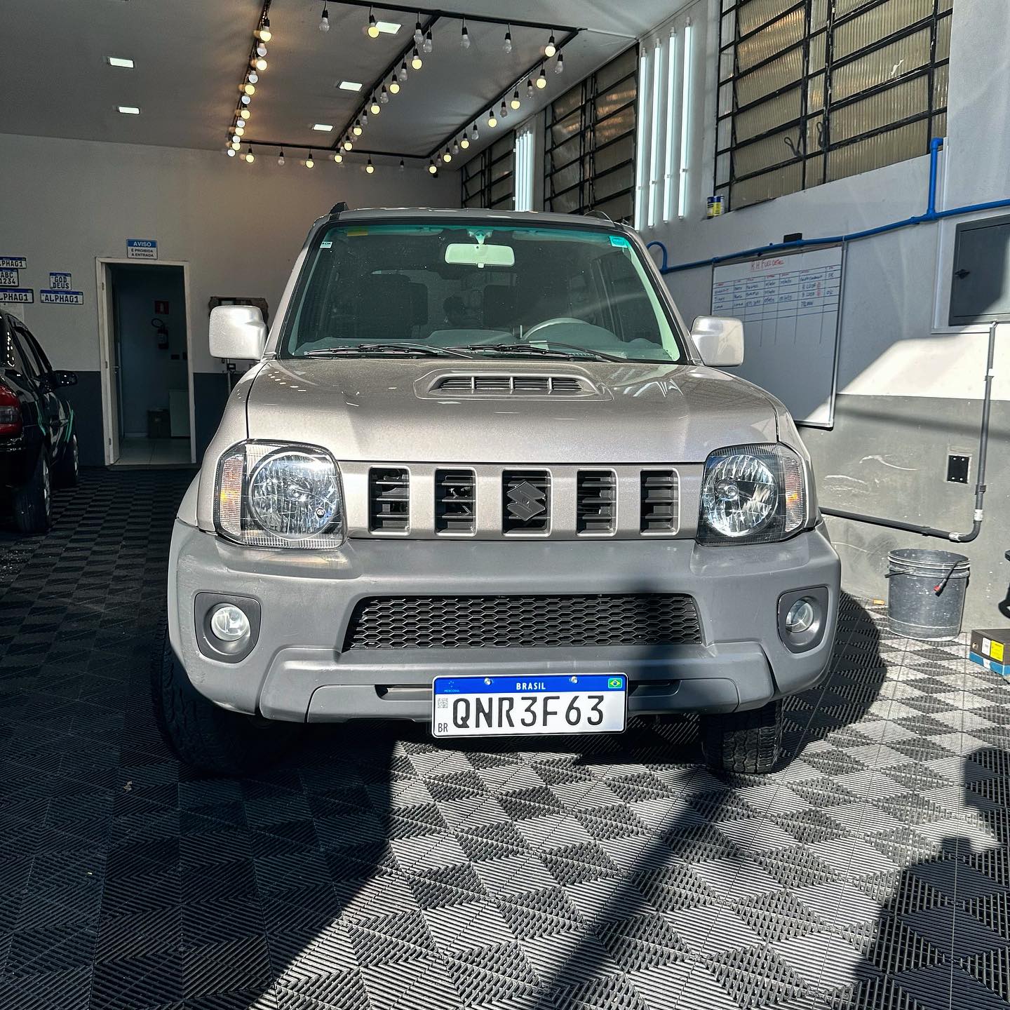 R.M Garage CAR