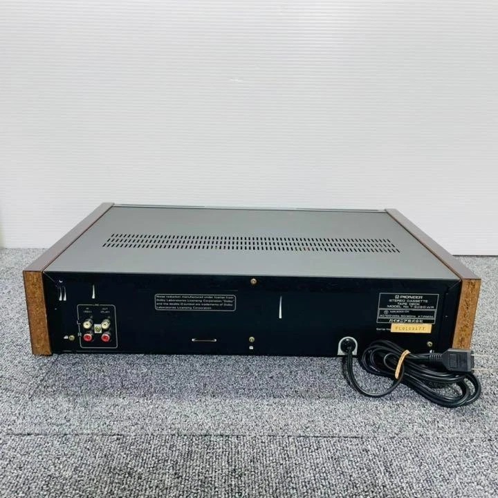 Pioneer Double Cassette Deck T-9090WR.