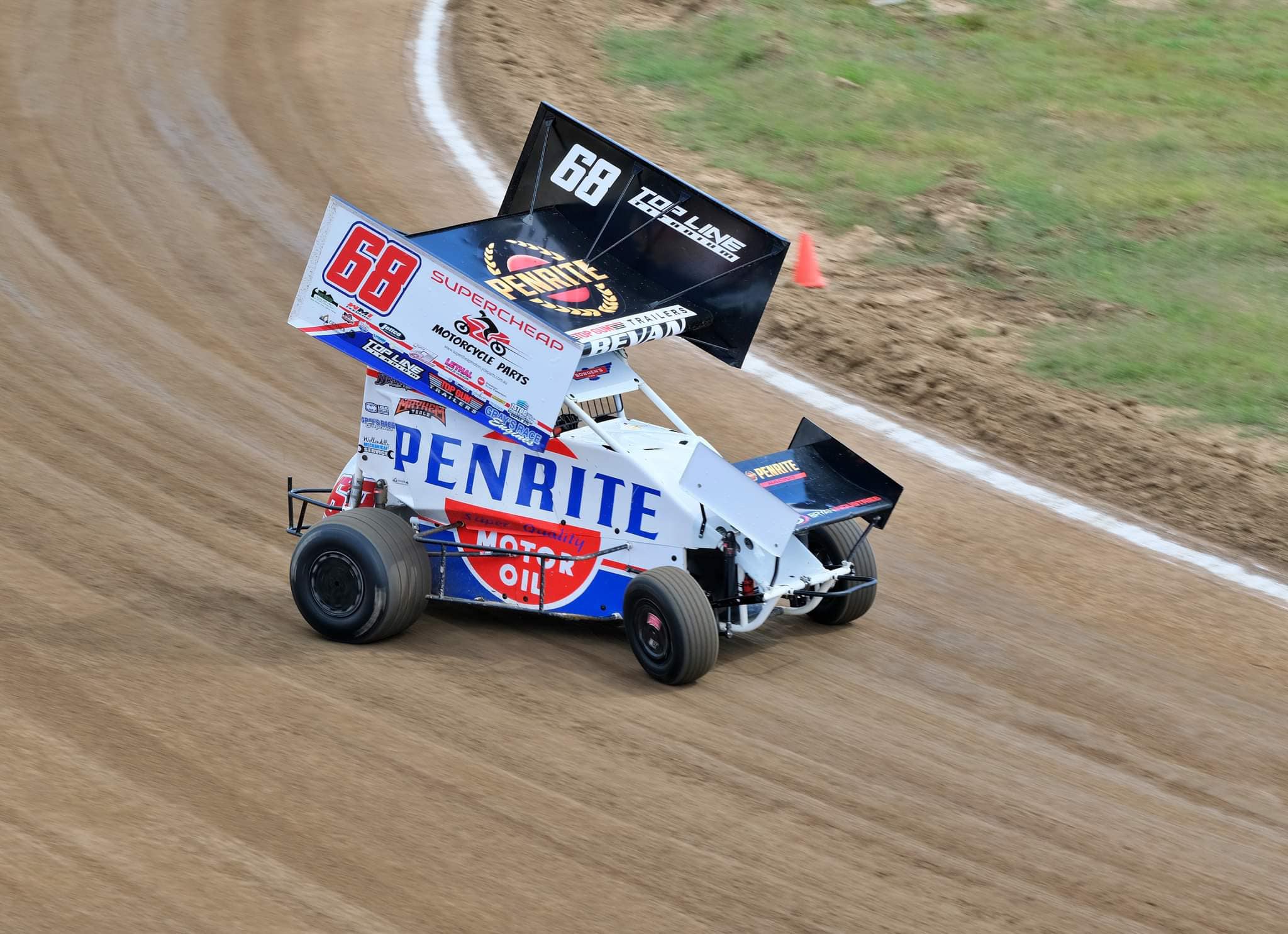 A few snaps courtesy of Nic Pic NSW... - Max Bevan Racing