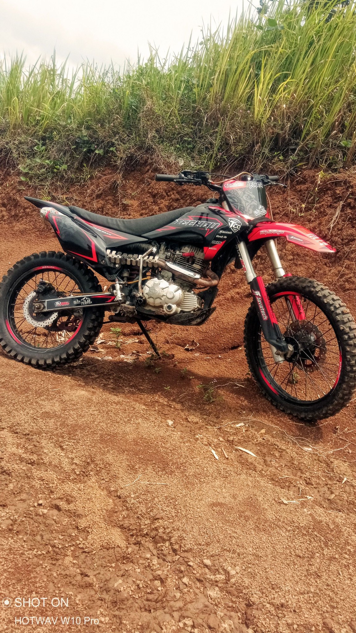 Jual Beli and Sharing VIAR Cross-X | mau nanya dong suhu, persamaan ...