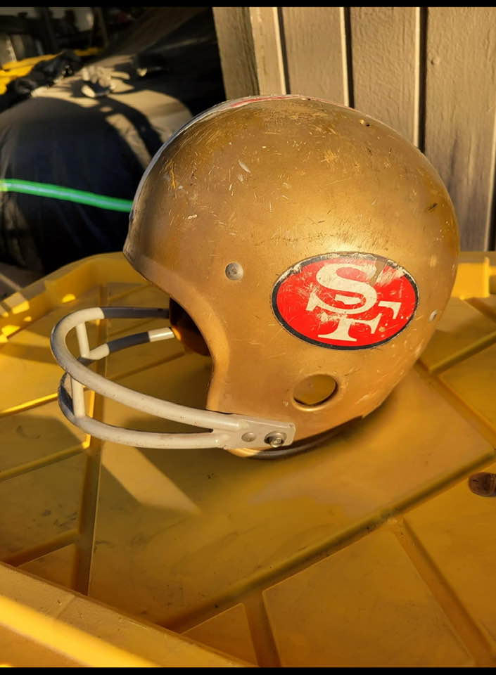 1960 mini football helmet Boston Patriots Riddell NFL Pocket Pro from Series 1 – WESTBROOKSPORTSCARDS Based on one of the most popular on Riddell VSR4 Mini Football Helmet
