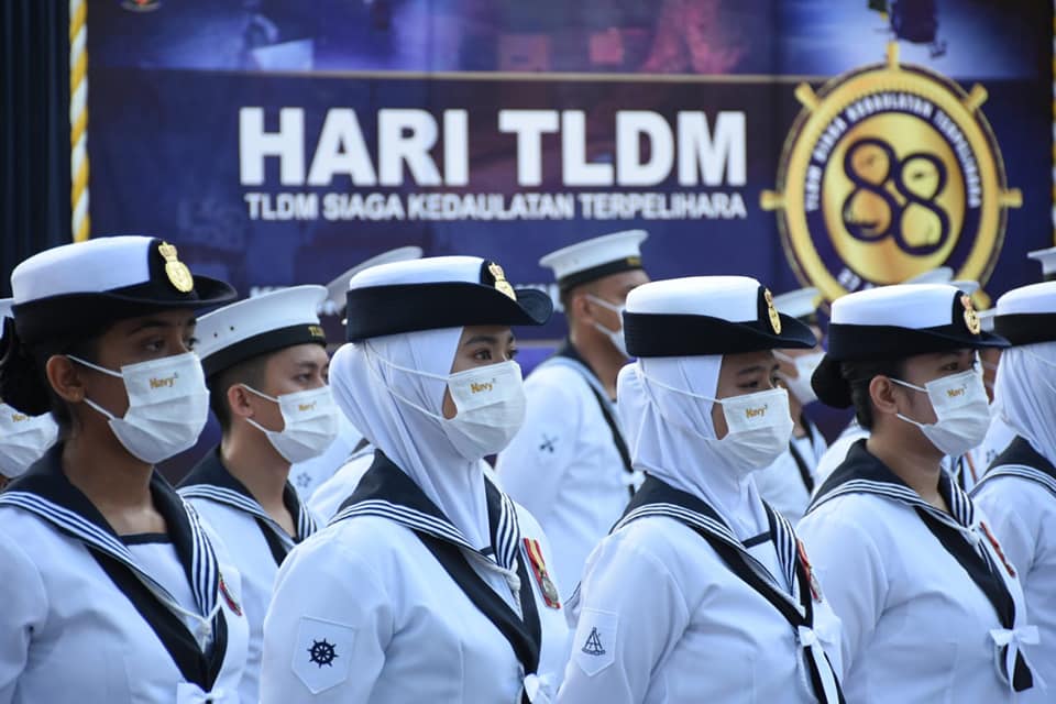 UPACARA ISTIADAT PERBARISAN... - Tentera Laut Diraja Malaysia | Facebook