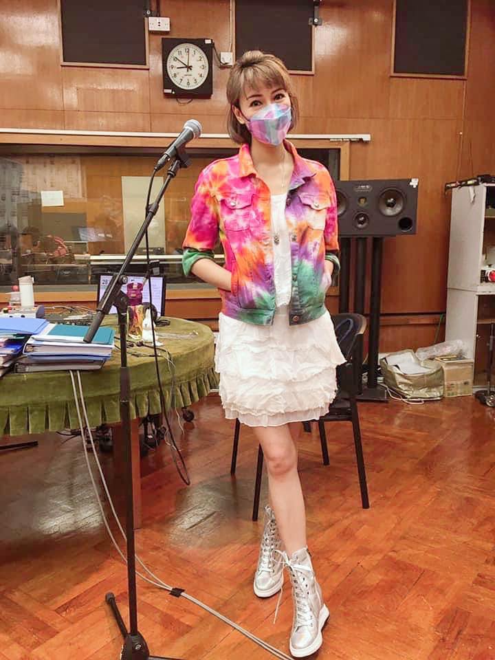 李璧琦 Becky Lee - 收到很多聽完 #2000靚歌再重聚... | Facebook