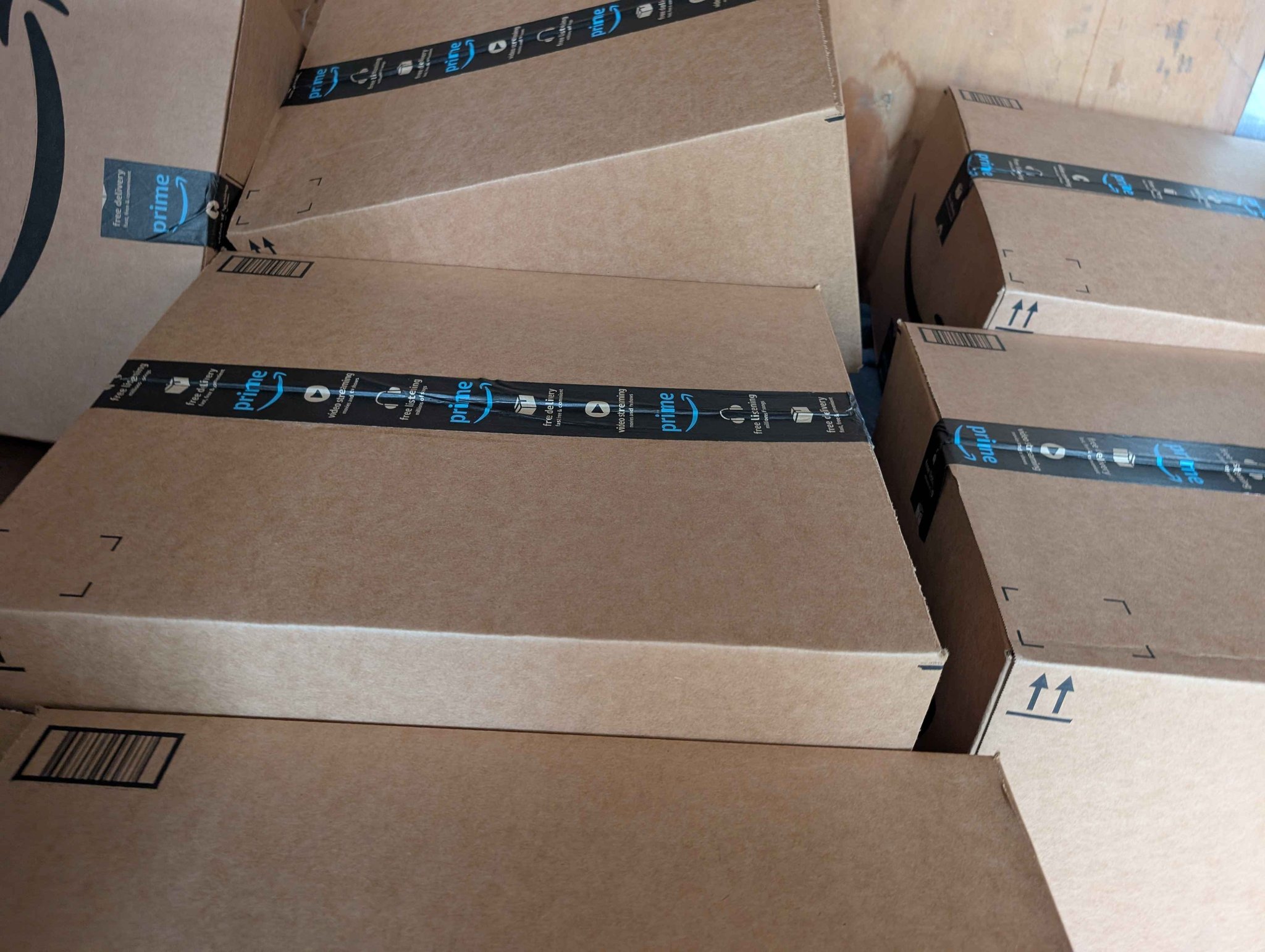 Amazon Mystery Box – Small, Amazon Returns & Overstock, USA Sourced
