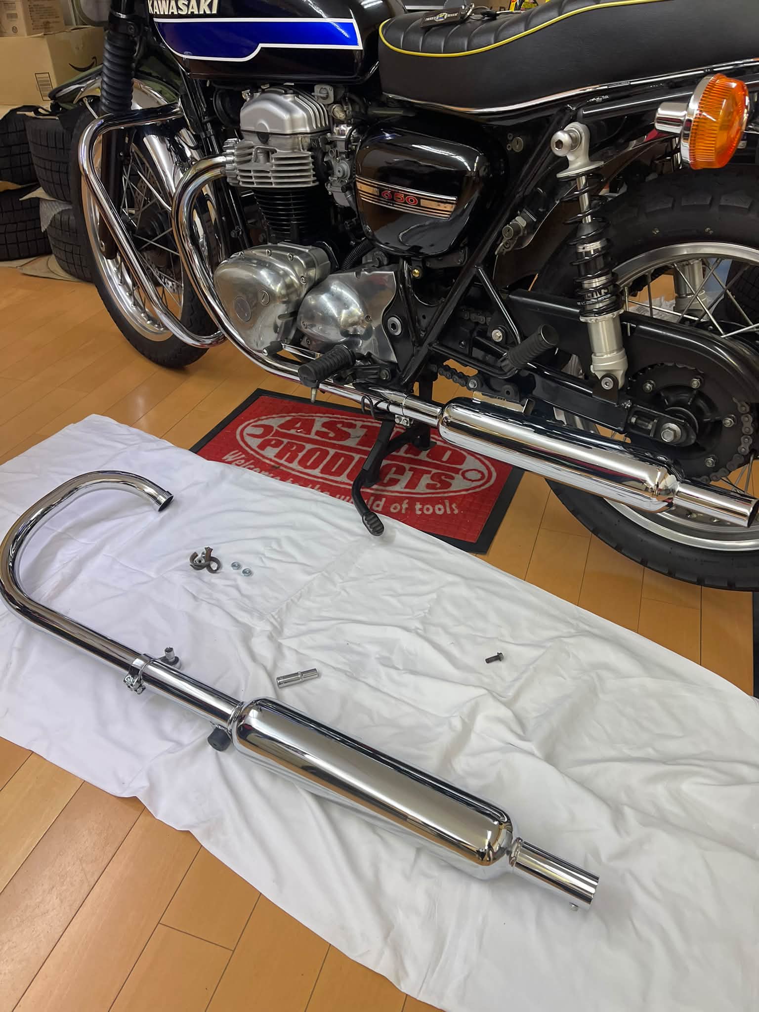 エストレヤ大和ステンレス、ロングキャブトンマフラーのサウンド依頼を