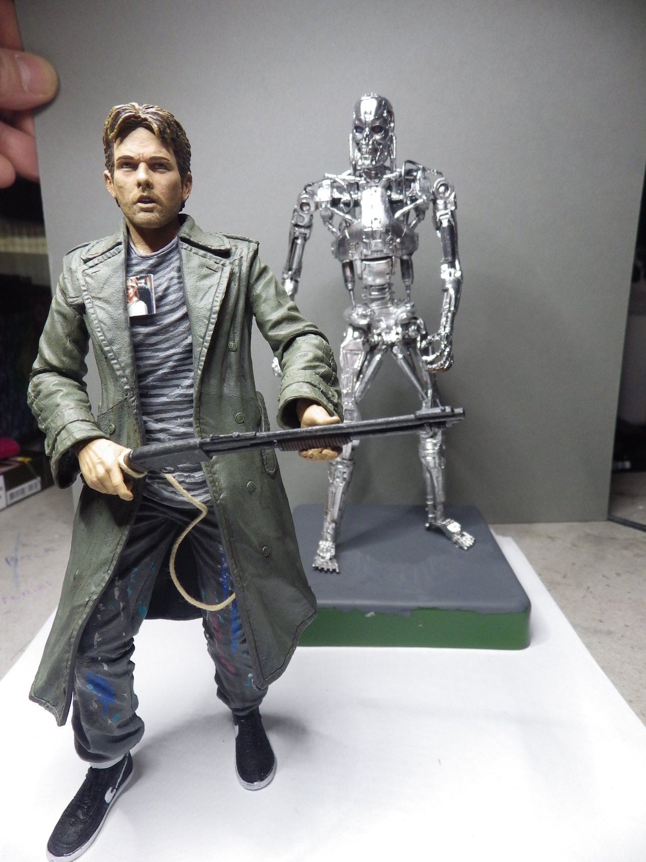Hot Toys Sergeant Kyle Reese Terminator figure added to collection