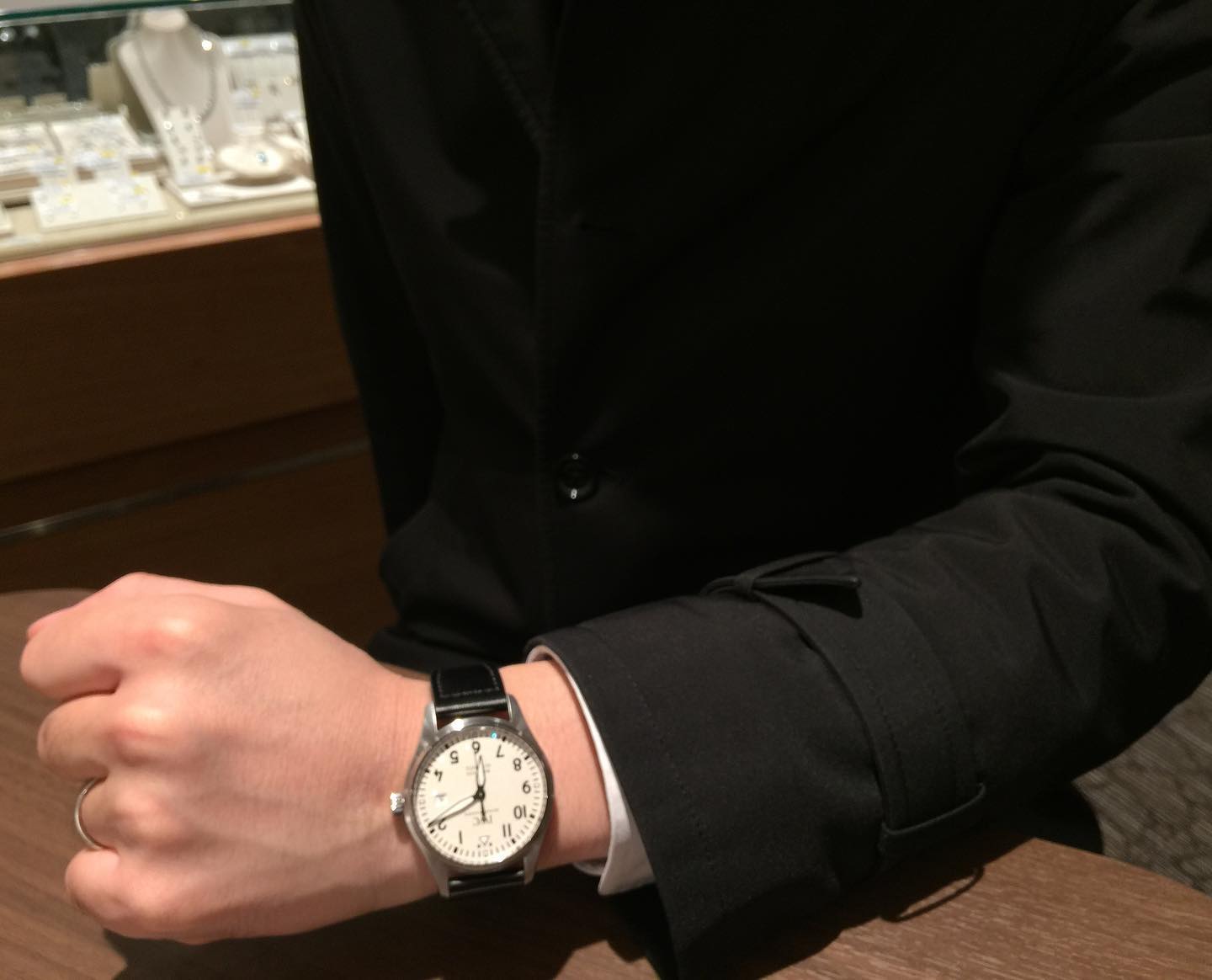 宝石広場 - #iwc #pilot #white #santoni #mark18 視認性抜群のマーク 