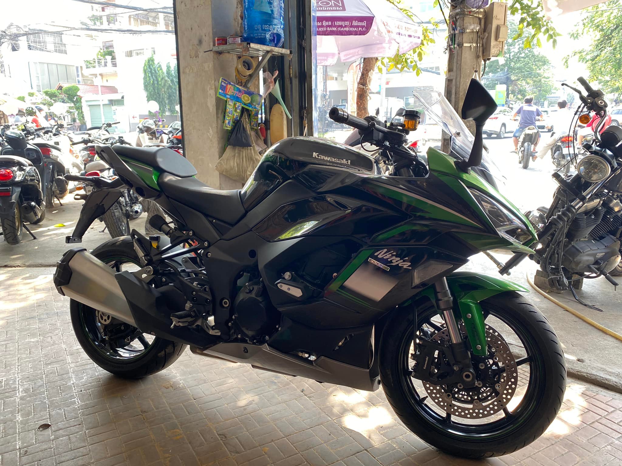Kawasaki Ninja 1000sx 2020 tax from Japan 99% New Information