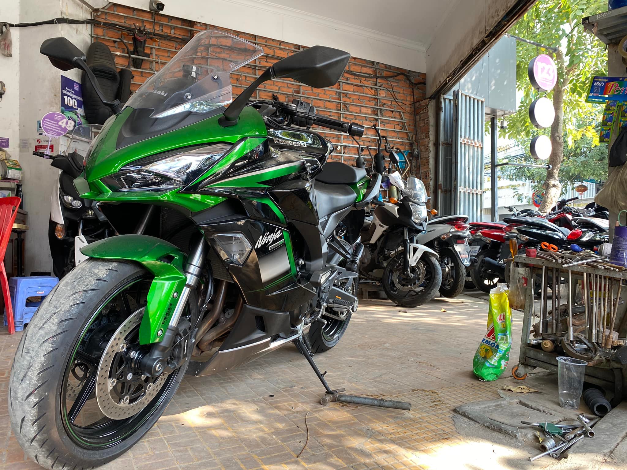Kawasaki Ninja 1000sx 2020 tax from Japan 99% New Information