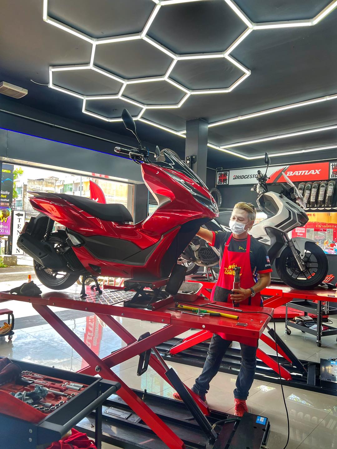 ที่ทำร้าน แค่ลงอุปกรณ์... - จอห์น ไรเดอร์ - John Rider | Facebook