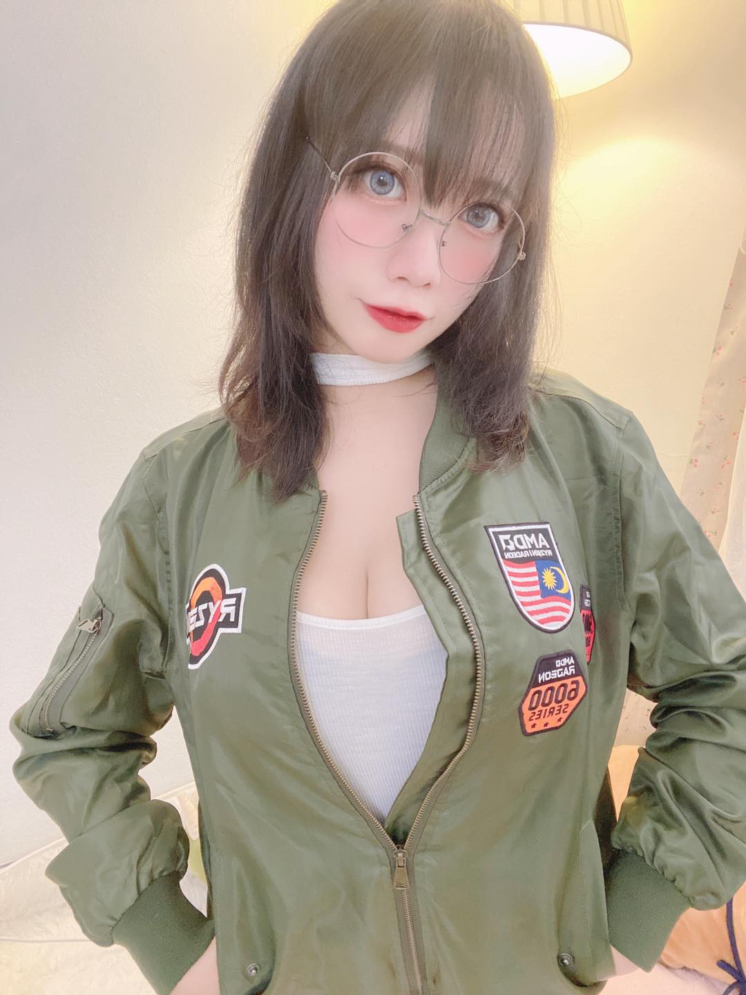 Momo.xoxo小魔- Momo.xoxo小魔added a new photo.