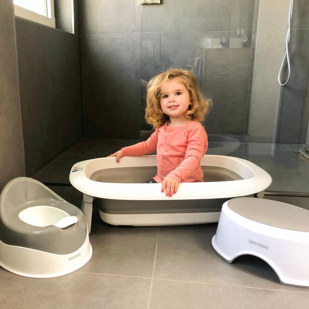 Twistshake - Our bath products are super popular and we totally get why 🤍 Go to twistshake.com and pre-order yours now❣⁠ @artaferat.ad #twistshake, twistshake bañera - Vimarsana News