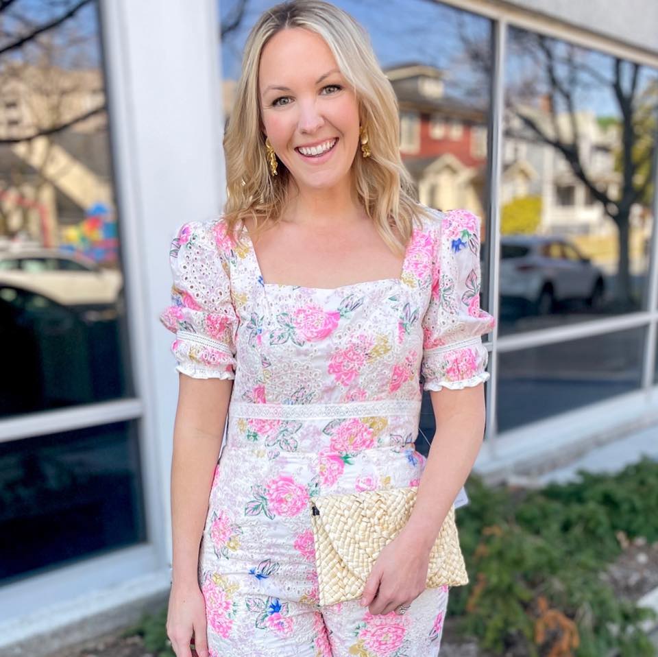 🍂🤎Thanksgiving outfits you’ll wear on repeat for multiple occasions ...