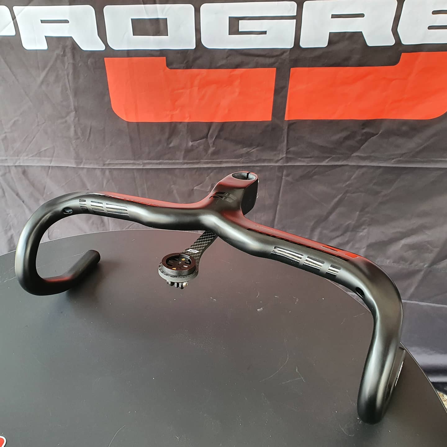coleman darwin 2 kuppelzelt Plus Blackout-Zelt | Kompaktes 2-Personen-Kuppelzelt | Abgedunkelter Schlafraum | Leichtes 2-Mann-Campingzelt | Festivalzelt meta-character-Raiden Camping Pommernland in Deutschland Größe:22