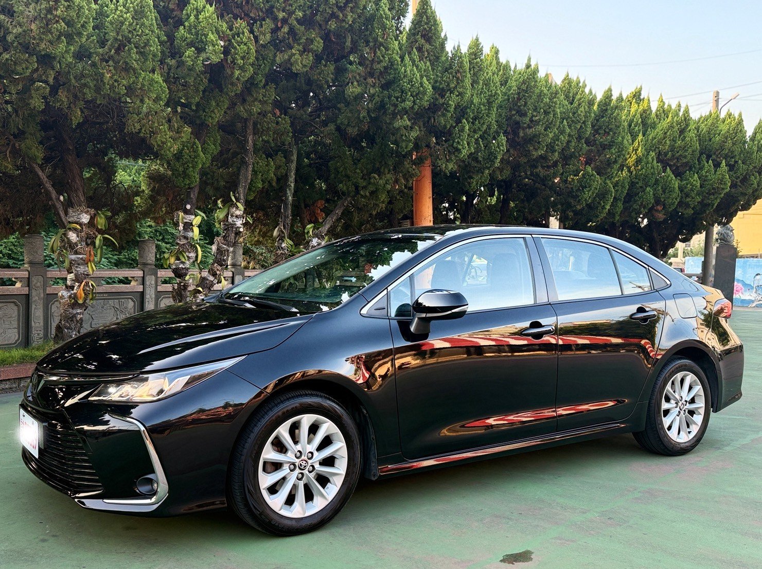 純自售 | 自售車、二手車、中古車 （車商和詐騙po文封鎖） | 🚗 2019 Toyota Altis 黑色 1.8 | Facebook