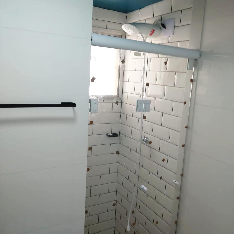 Vidraçaria SP - Box Articulado perfeito para seu banheiro...